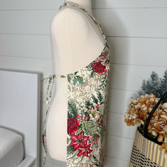 April Cornell Merry Vintage Christmas apron rose floral Holiday - Picture 9 of 10